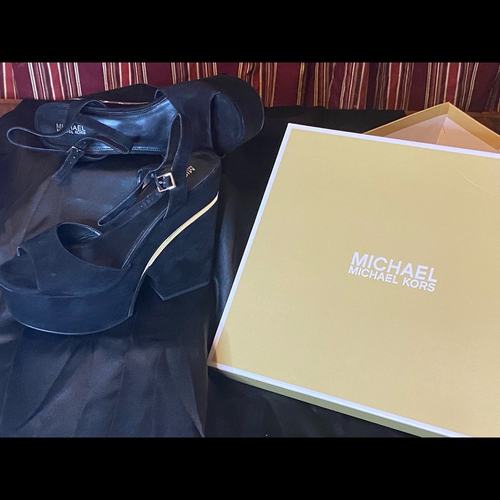 Michael Kors Wedges - Picture 2 of 2